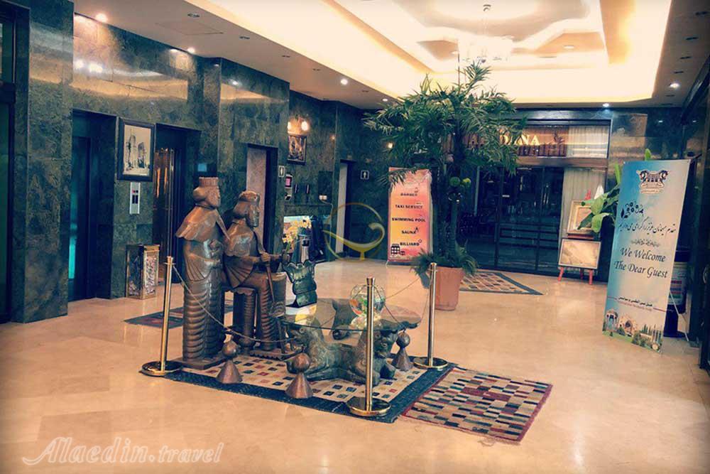 لابی هتل پرسپولیس شیراز | علاءالدین تراول