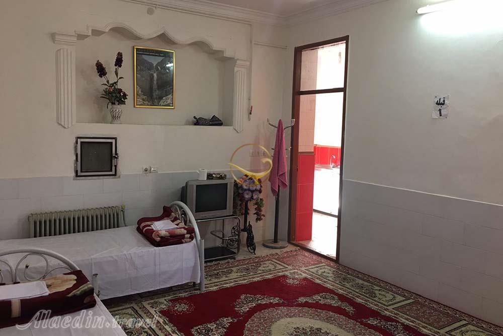 اتاق دوتخته هتل بهمن طبس | علاءالدین تراول