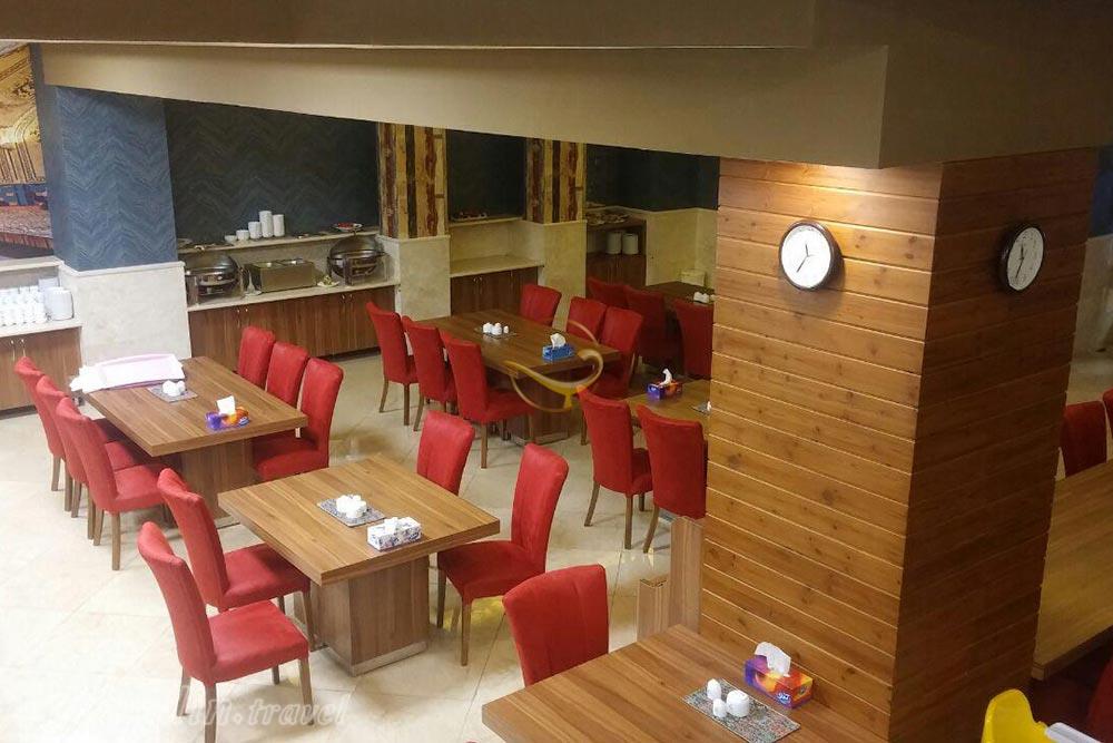 رستوران هتل آزادی چهار ستاره تبریز | علاءالدین تراول