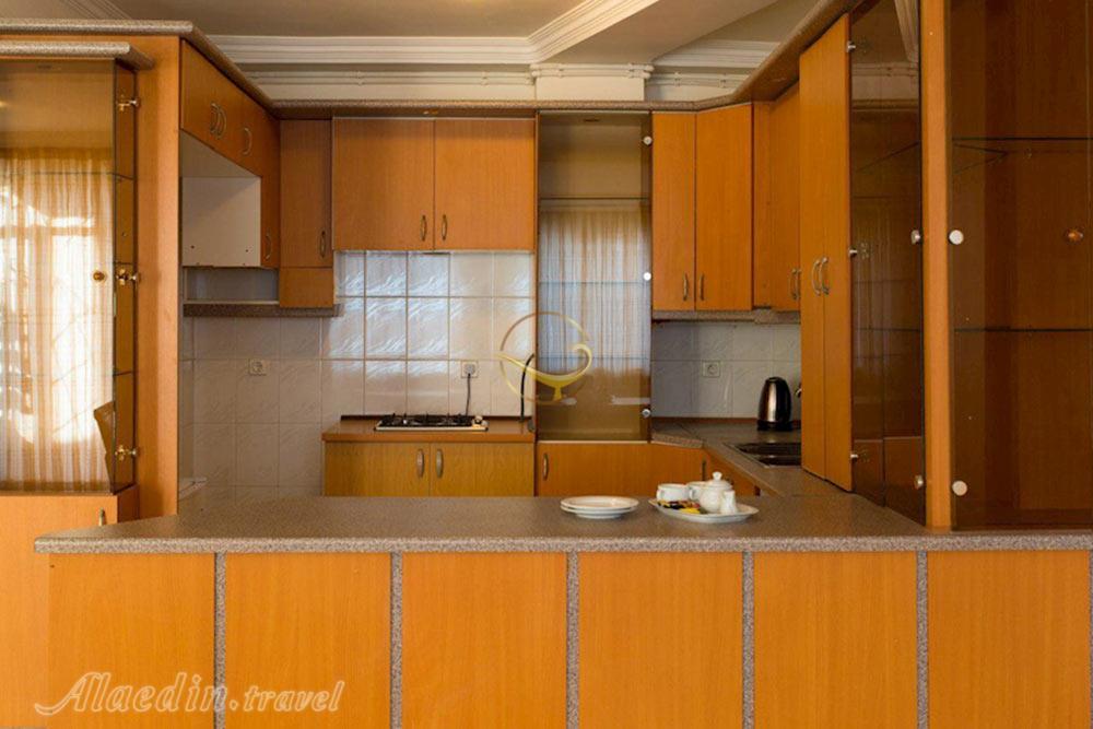 هتل آپارتمان ائل آی تبریز | علاءالدین تراول