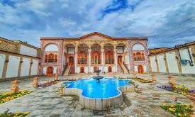 بوتیک هتل میرزا مهدی فراش باشی (سرخه ای)