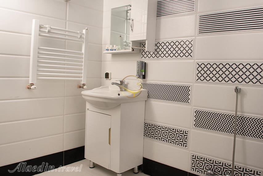 هتل قصر مرمر تبریز | علاالدین تراول