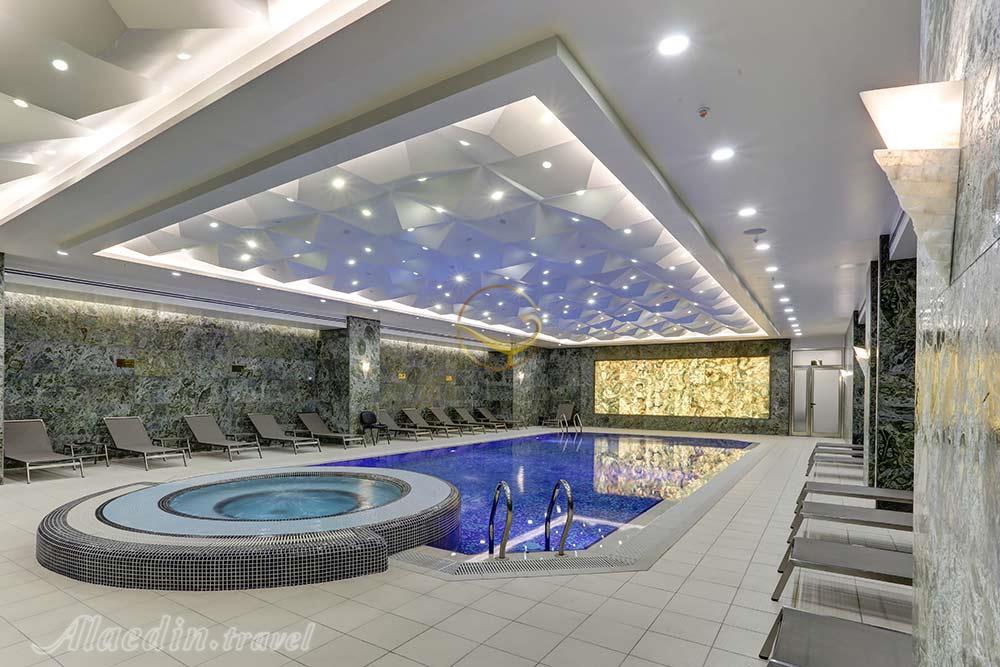 مجموعه آبی هتل 5 ستاره کایا لاله پارک تبریز | علاءالدین تراول