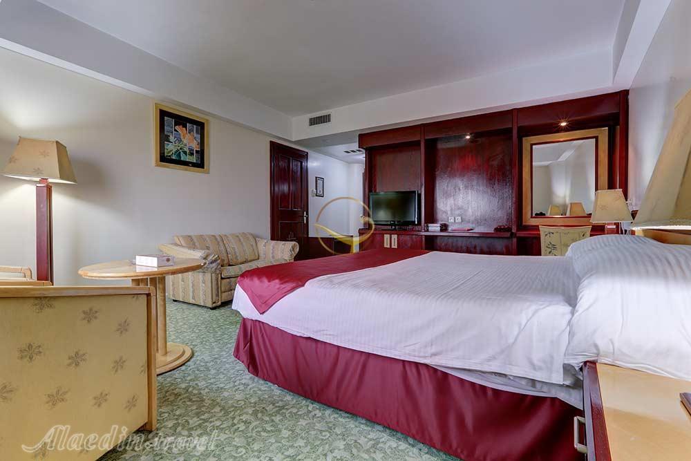 اتاق دبل هتل 5 ستاره پارس ائل گلی تبریز | علاءالدین تراول