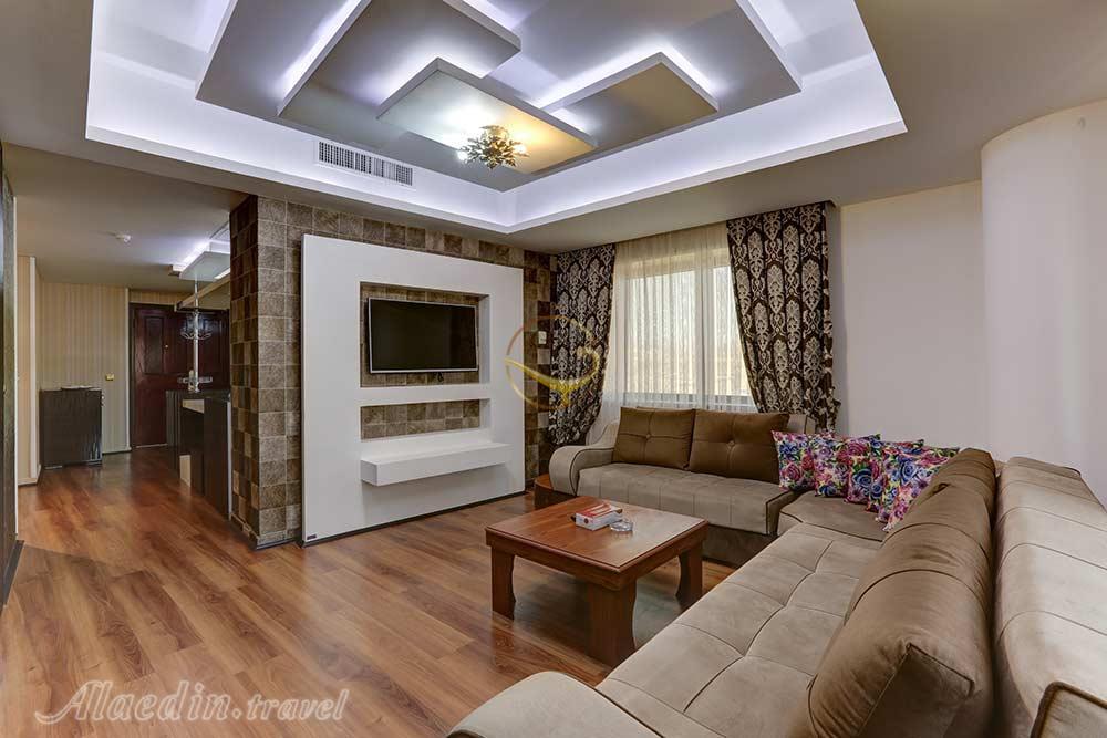 سوئیت هتل 5 ستاره پارس تبریز | علاءالدین تراول