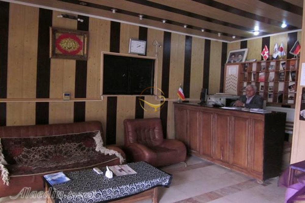 هتل رنجی تکاب | علاءالدین تراول