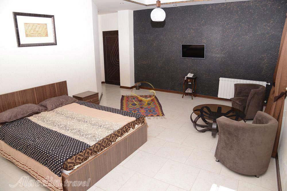 اتاق دوتخته دبل هتل 3 ستاره کوروش طالقان | علاءالدین تراول