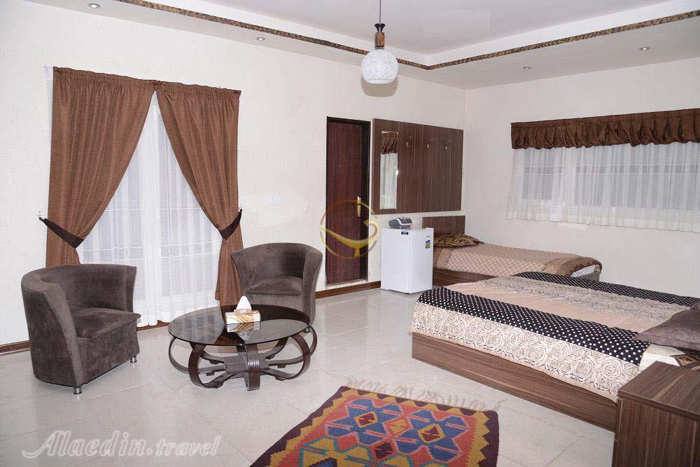 اتاق سه تخته هتل 3 ستاره کوروش طالقان | علاءالدین تراول