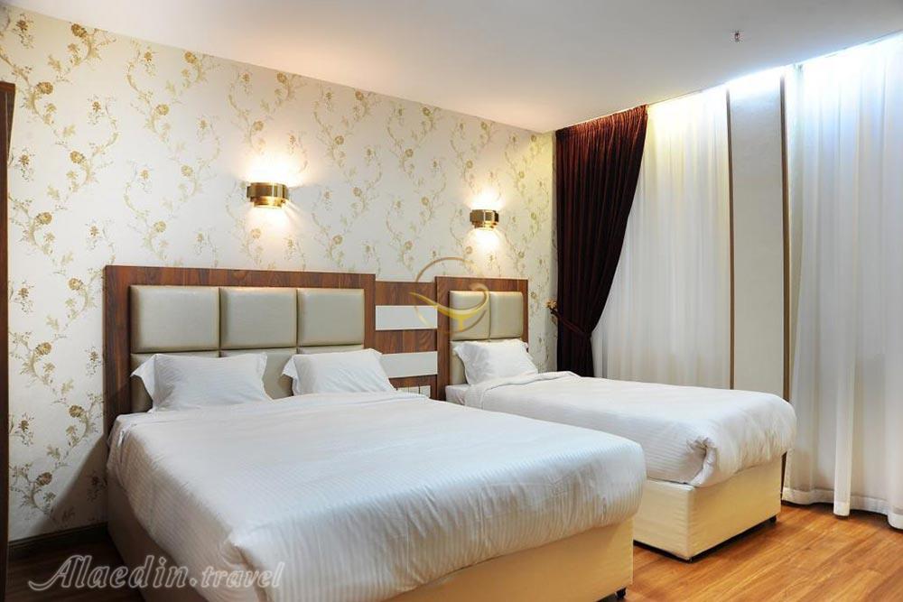 هتل آماتیس تهران | علاءالدین تراول