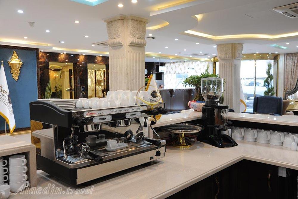 هتل آماتیس تهران | علاءالدین تراول