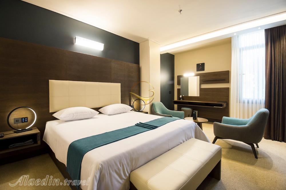 هتل آتانا تهران | علاءالدین تراول