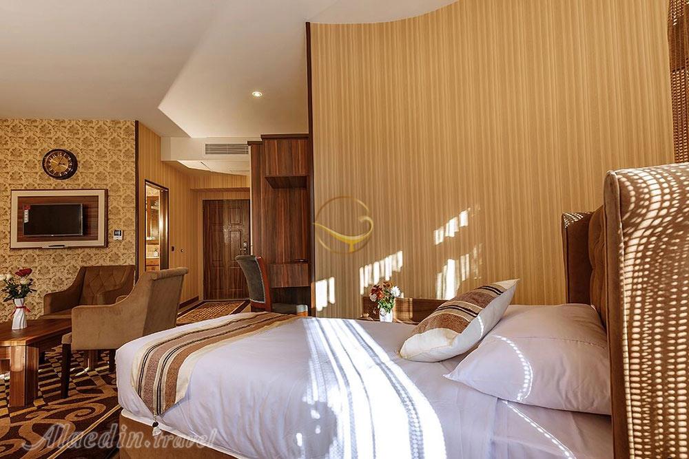 سوئیت هتل بهار تهران | علاءالدین تراول