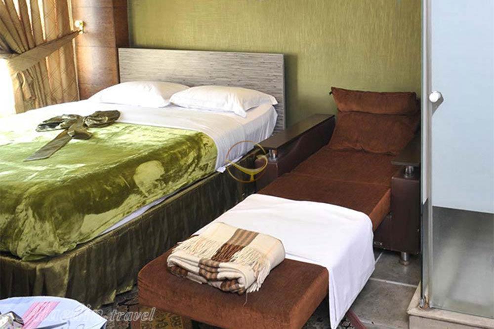 اتاق دو تخته با سرویس اضافه هتل الیان تهران | علاءالدین تراول