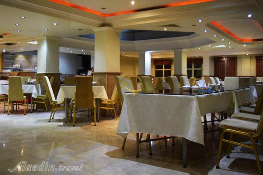 رستوران هتل آپارتمان استقبال تهران | علاءالدین تراول