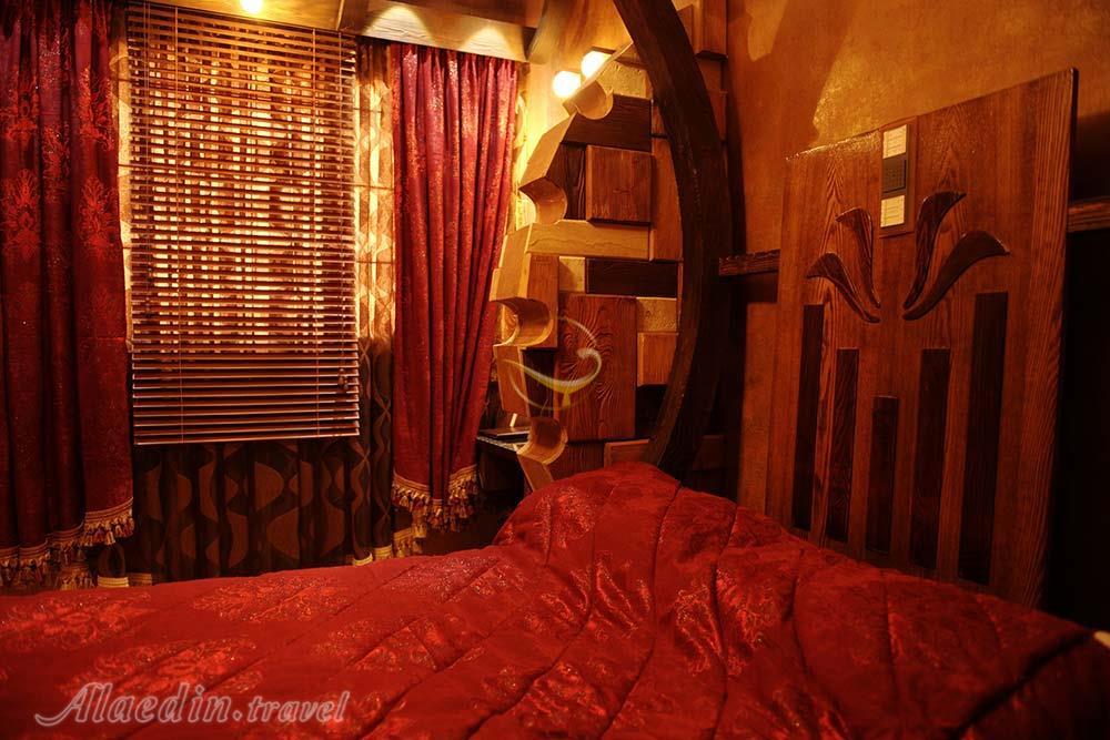 اتاق یک تخته هتل 4 ستاره فردوسی تهران | علاءالدین تراول