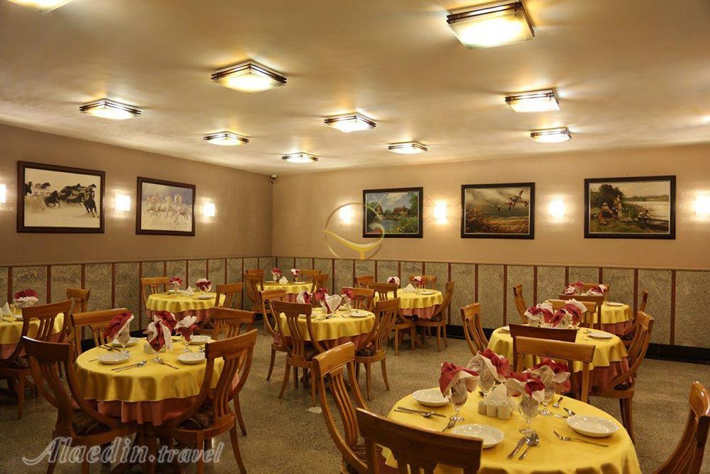 اتاق های هتل 3 ستاره هالی تهران | علاءالدین تراول