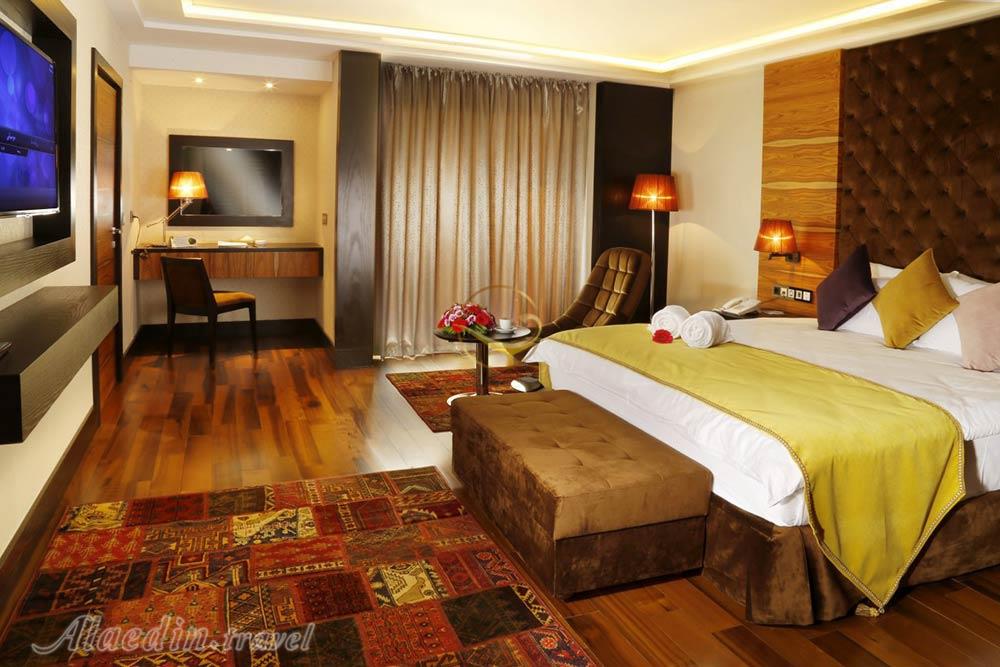 اتاق های هتل 5 ستاره هما تهران | علاءالدین تراول