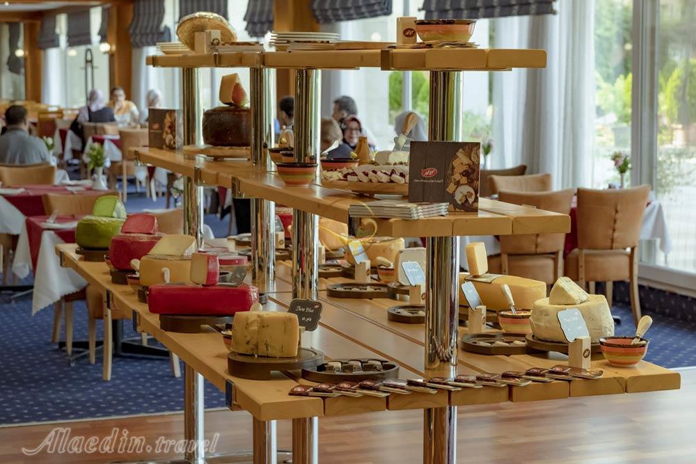 رستوران هتل 5 ستاره هما تهران | علاءالدین تراول