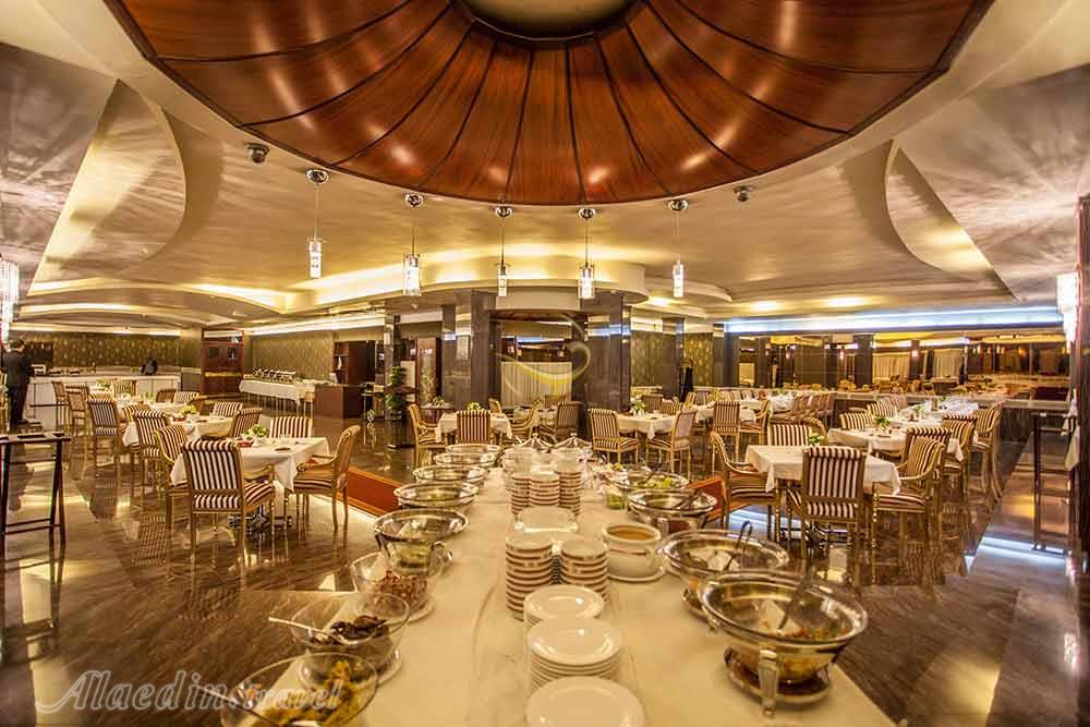 بوفه رستوران هتل 4 ستاره هویزه تهران | علاءالدین تراول