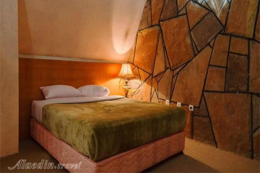 هتل جهانگردی میگون تهران | علاالدین تراول