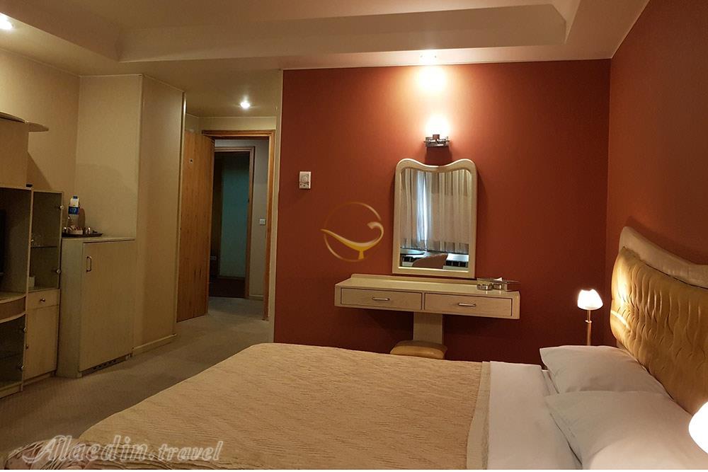 سوئیت دو تخته دبل هتل آپارتمان سپهر تهران | علاءالدین تراول