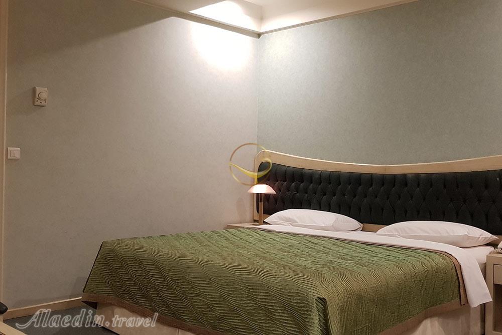 سوئیت دو تخته دبل هتل آپارتمان سپهر تهران | علاءالدین تراول