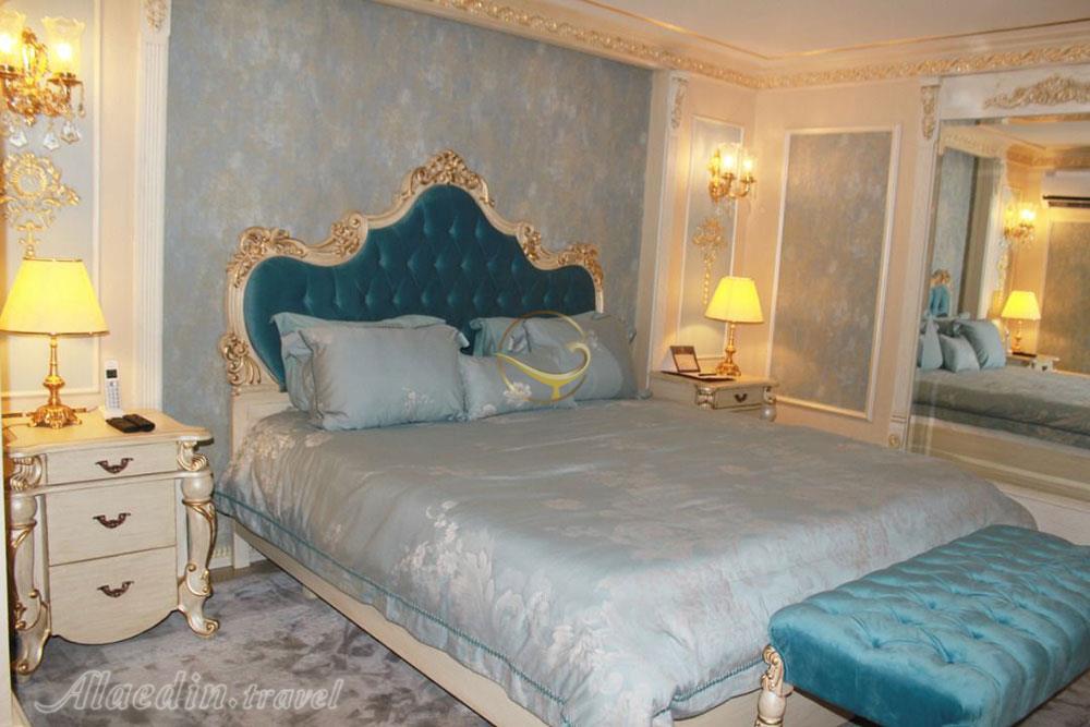 هتل سیمرغ تهران | علاءالدین تراول