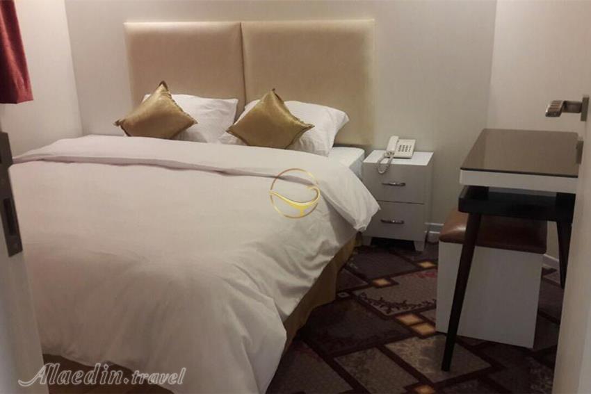 هتل آپارتمان ونک تهران | علاءالدین تراول