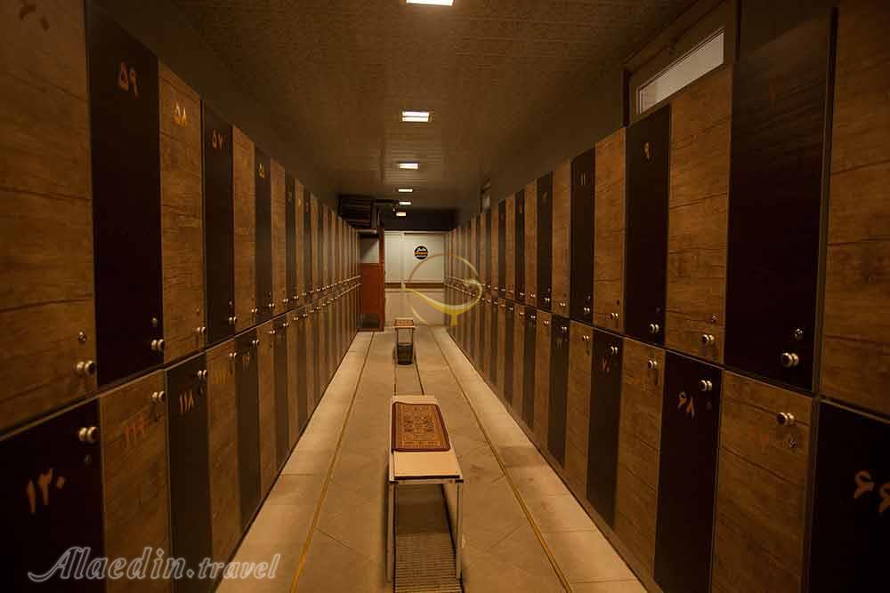 رختکن هتل 3 ستاره ورزش تهران | علاءالدین تراول