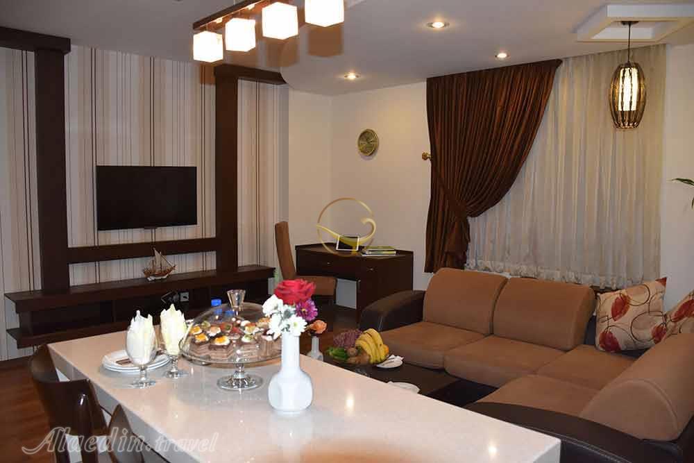 فضای نشیمن هتل آپارتمان 3 ستاره ونوس تهران | علاءالدین تراول