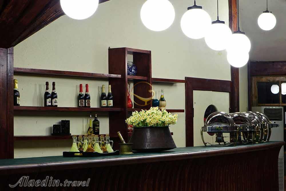 رستوران هتل چهار ستاره چالدره تنکابن | علاءالدین تراول