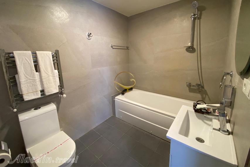 ویلا چهار خوابه هتل وستا تنکابن | علاءالدین تراول