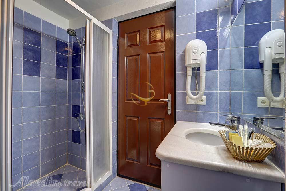 اتاق دبل هتل 5 ستاره هتل دنیز (باری) ارومیه | علاءالدین تراول