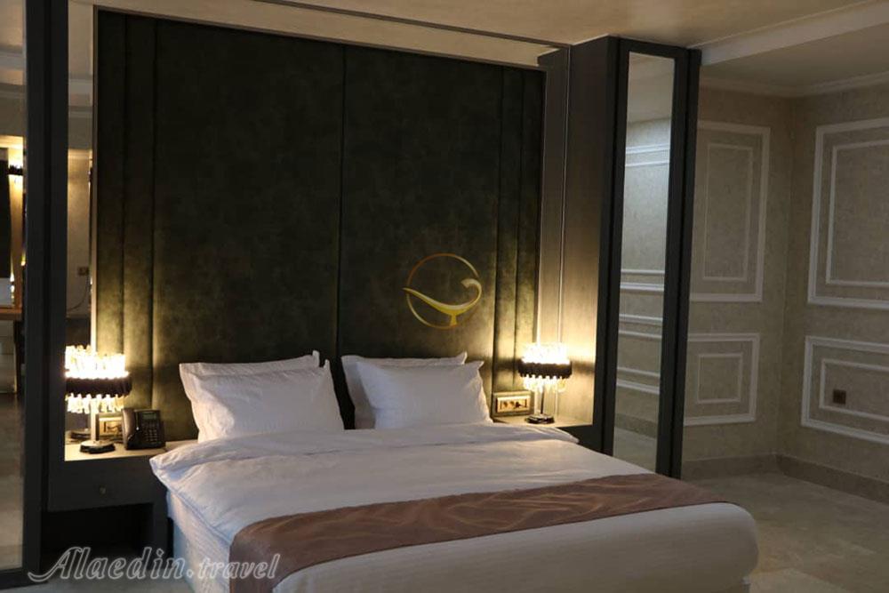 هتل دیاکو پالاس ارومیه | علاءالدین تراول