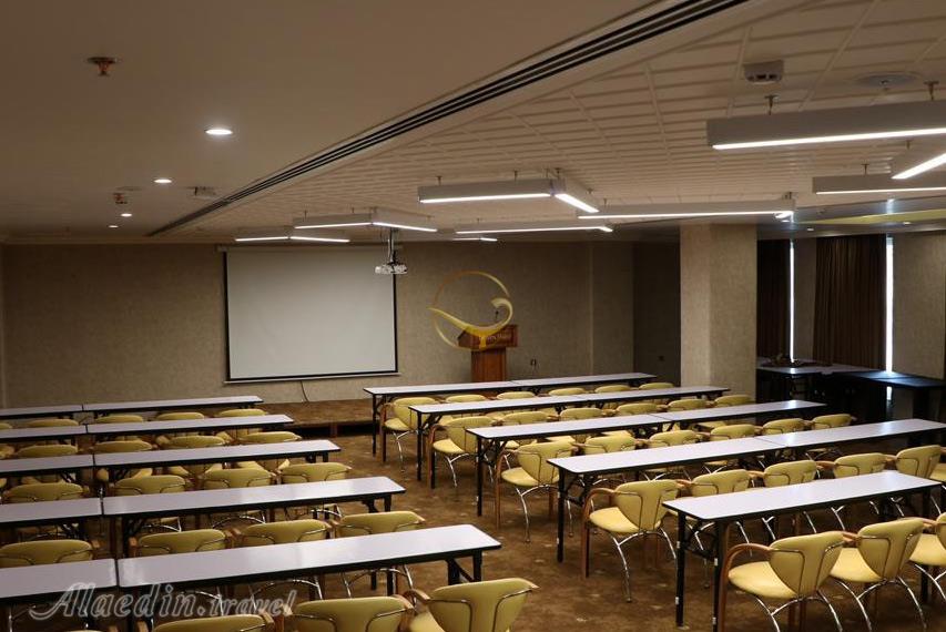 هتل دیاکو پالاس ارومیه | علاءالدین تراول