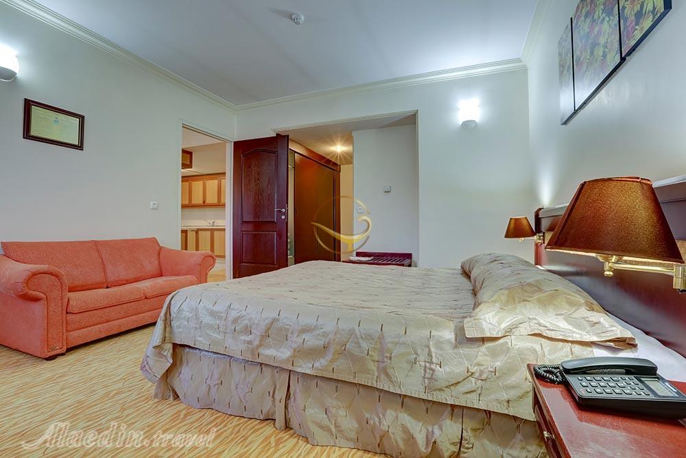 سوئیت دو نفره هتل 4 ستاره جهانگردی ارومیه | علاءالدین تراول