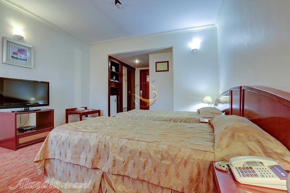 اتاق دو تخته هتل 4 ستاره جهانگردی ارومیه | علاءالدین تراول