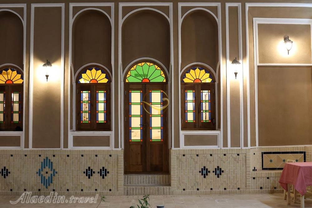 اقامتگاه آلما در یزد | علاءالدین تراول