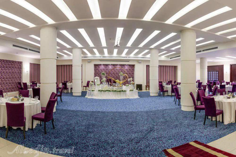 تالار هتل 4 ستاره ارگ جدید یزد | علاءالدین تراول