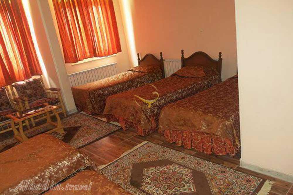 سوئیت پنج تخته هتل اطلس یزد | علاءالدین تراول