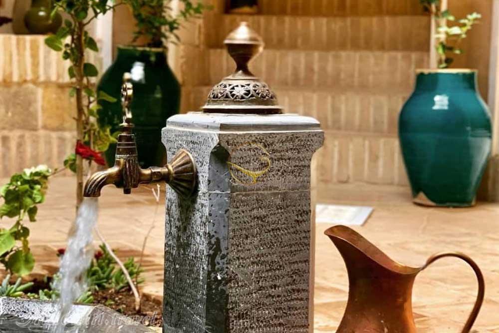 نمای داخلی هتل بوتیک خانه بلند