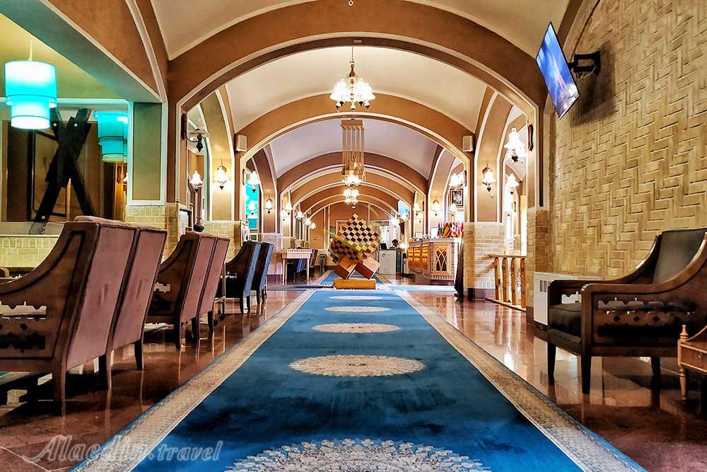 لابی هتل 4 ستاره داد یزد | علاءالدین تراول