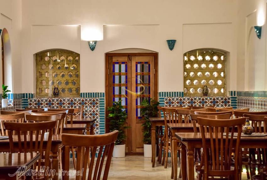 تصاویر بوتیک هتل دربار یزد | علاءالدین تراول