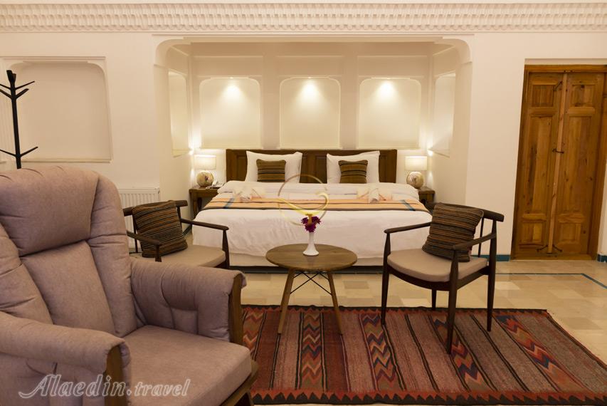 هتل سنتی کتروا یزد | علاءالدین تراول