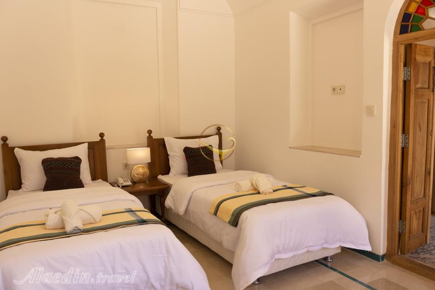 هتل سنتی کتروا یزد | علاءالدین تراول