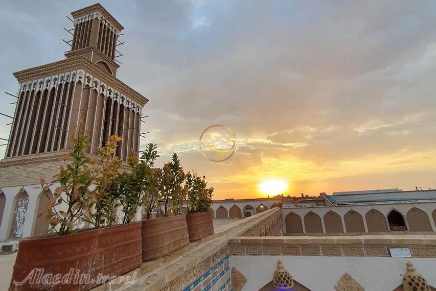 بوتیک هتل مالمیر یزد | علاءالدین تراول