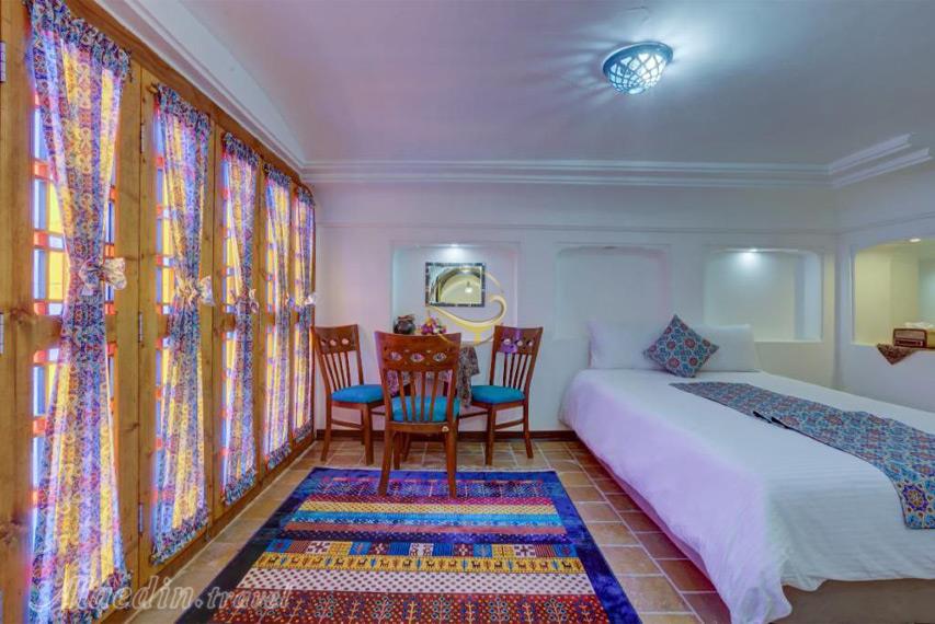 بوتیک هتل مالمیر یزد | علاءالدین تراول