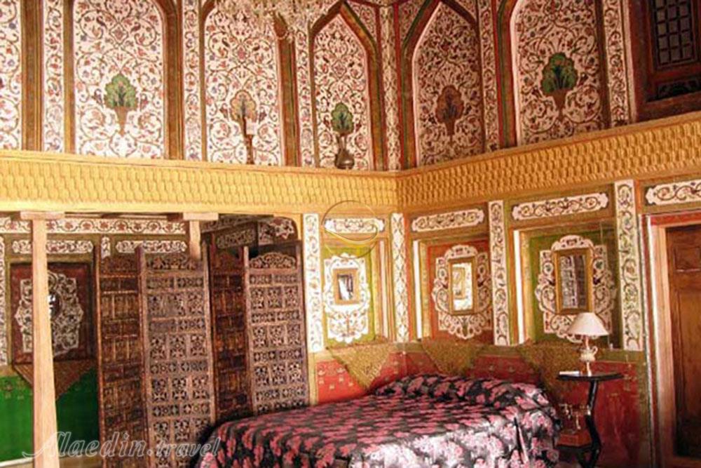 اتاق دو تخته هتل 4 ستاره هتل ملک التجار یزد | علاءالدین تراول