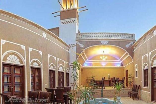 اقامتگاه بوم گردی ستاره یزد