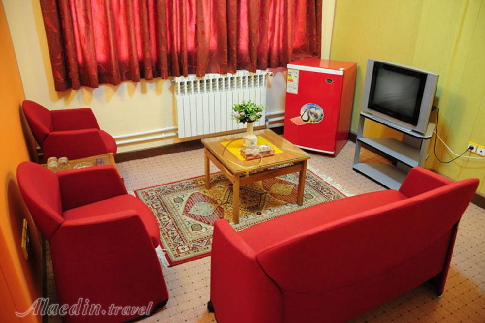 سوئیت هتل سه ستاره پارک زنجان | علاءالدین تراول